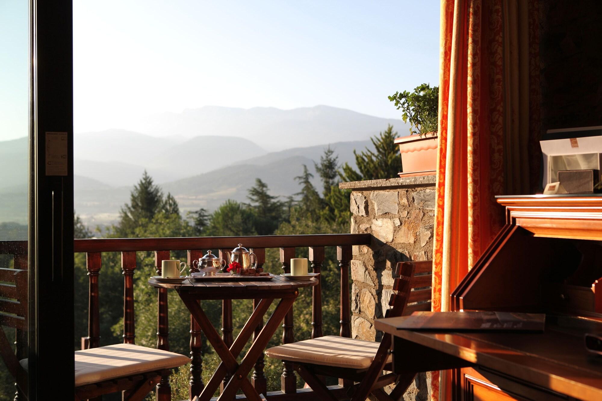 El Castell De Ciutat - Relais & Chateaux 라 세우 두르헬 외부 사진