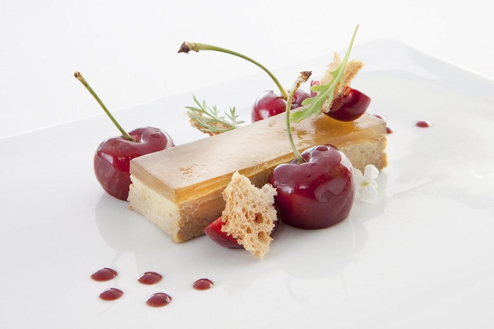 El Castell De Ciutat - Relais & Chateaux 라 세우 두르헬 외부 사진