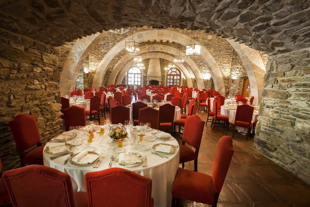 El Castell De Ciutat - Relais & Chateaux 라 세우 두르헬 외부 사진
